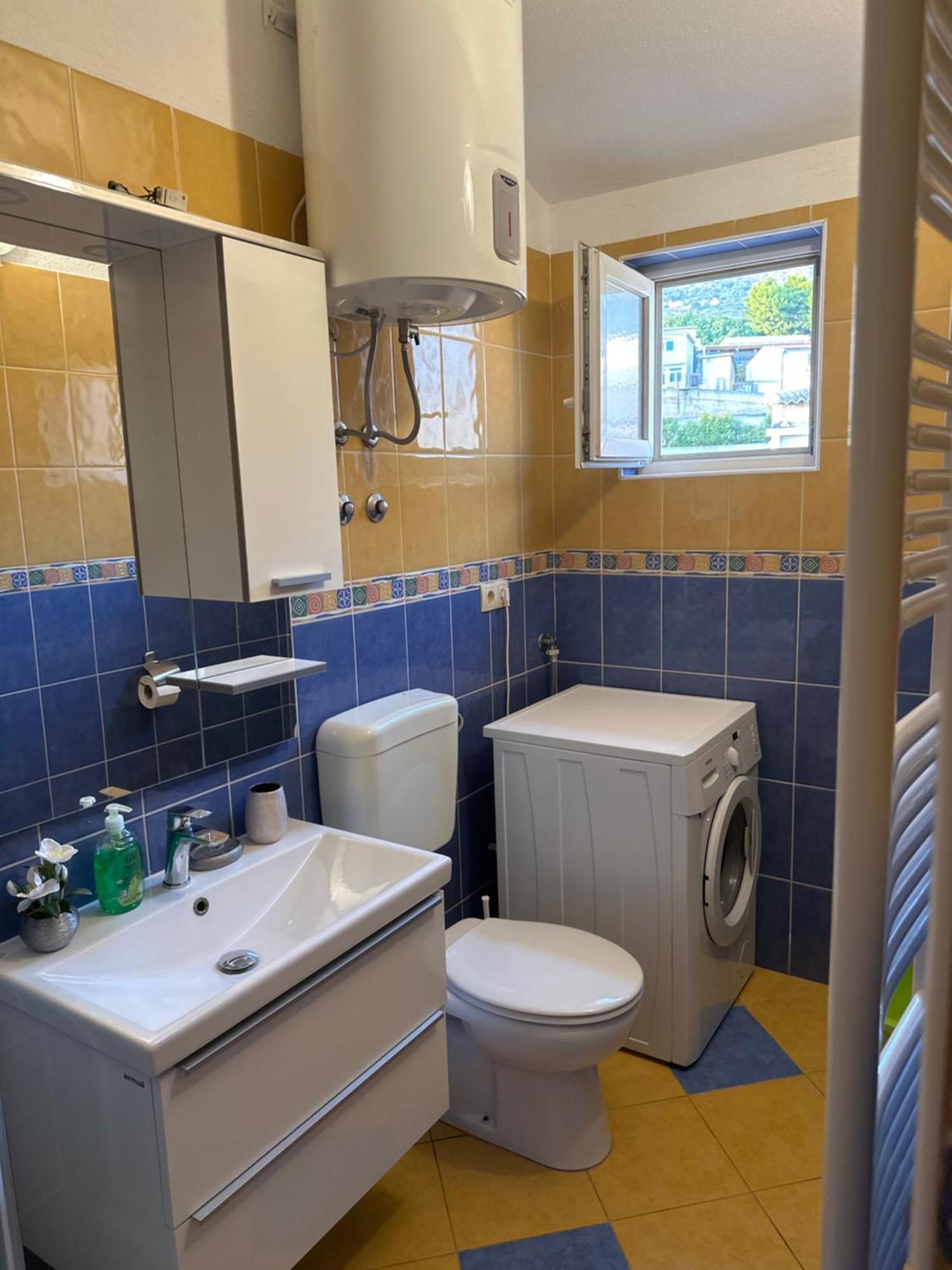Mlikotic Apartment Dugi Rat