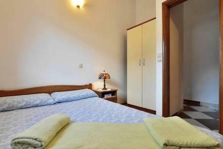 Apartment Mlikotic
