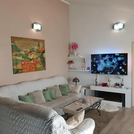 Apartmani Mlikotic Dugi Rat Exterior photo