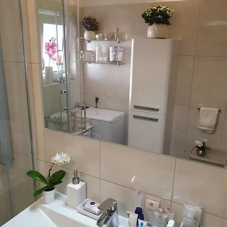 Apartmani Mlikotic Dugi Rat Exterior photo