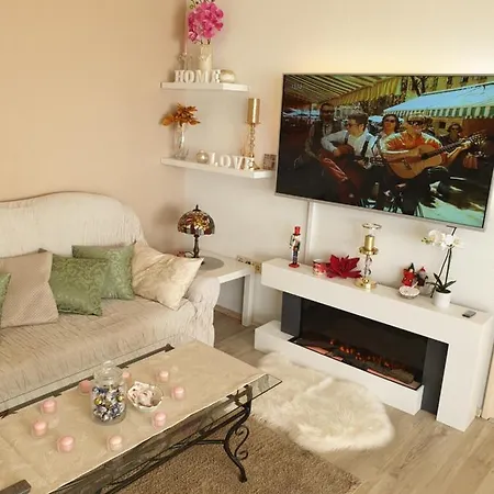 Apartmani Mlikotic Dugi Rat Exterior photo