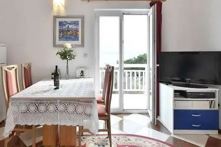 Apartmani Mlikotic Dugi Rat Exterior photo
